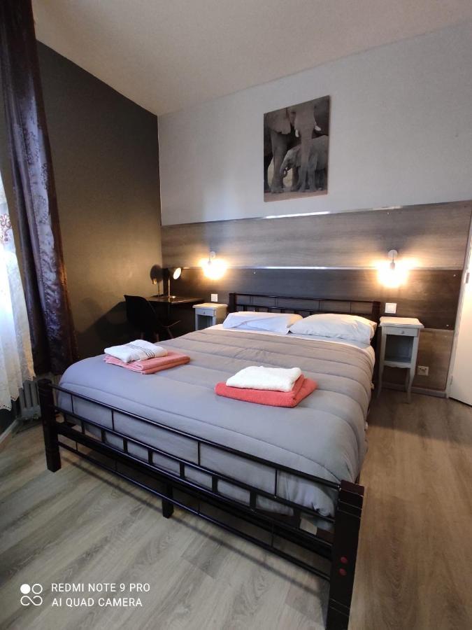 Hotel Le Bon Moine Реймс Екстериор снимка