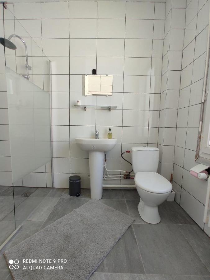 Hotel Le Bon Moine Реймс Екстериор снимка
